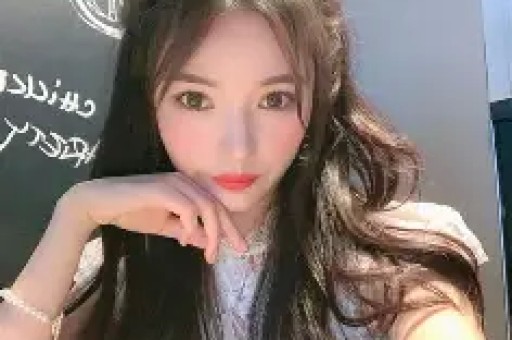 扎心！小马云女友发声我就是想蹭流量每次叫我姐姐发早安