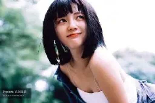 孙菲菲揭娱乐圈霸凌声援李玟!自曝被吐浓痰殴打致毁容打人者仍嚣张没被抓
