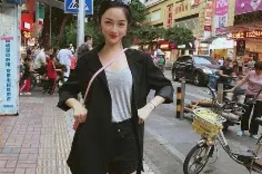 叶珂打破沉默！生女后分手内幕曝光黄晓明感情生活被深扒