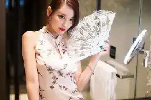 直播被问如何当好小三韦雪发飙怒斥反被网友嘲讽买热搜当捞女